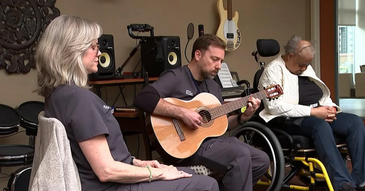 Moss-Magee Rehab Uses Music Therapy to Alleviate Patient Anxiety
