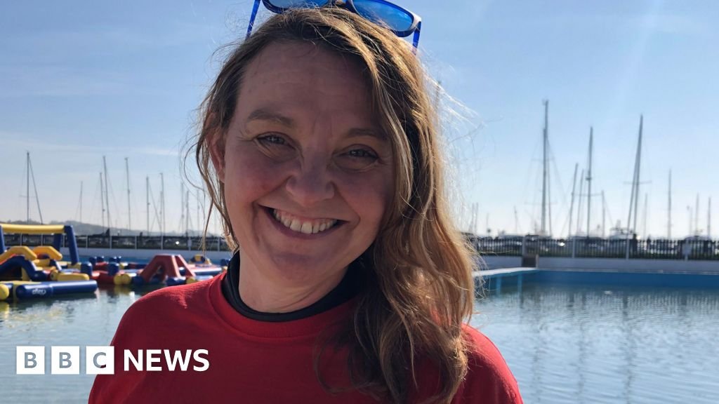 Portsmouth study examines cold water swimming for depression